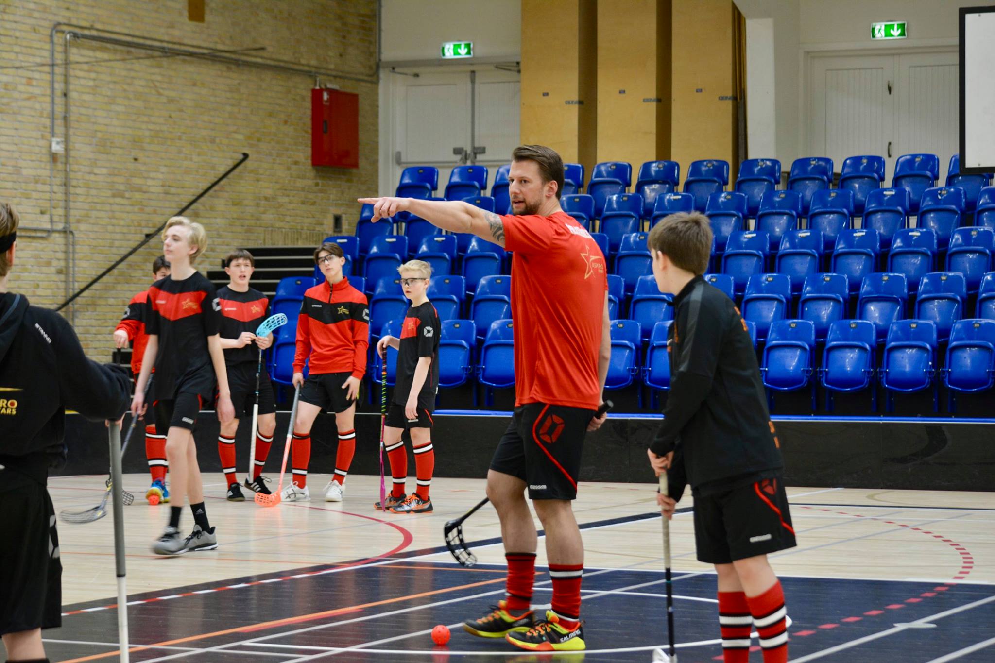 52440842_818985055101686_592352839968227328_n